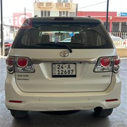 تۆیۆتا فۆرچێنەر
